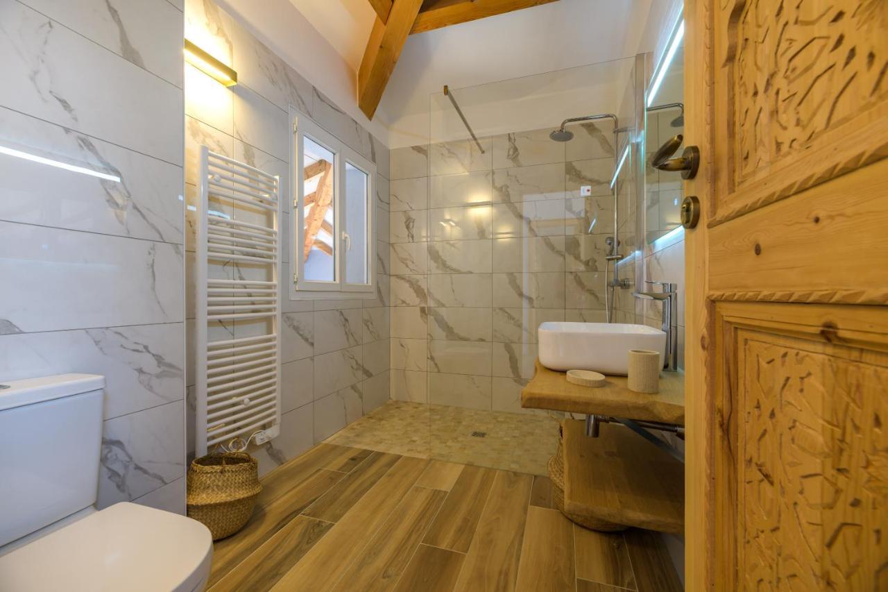 Residence Ochji Di Mare Проприано Екстериор снимка
