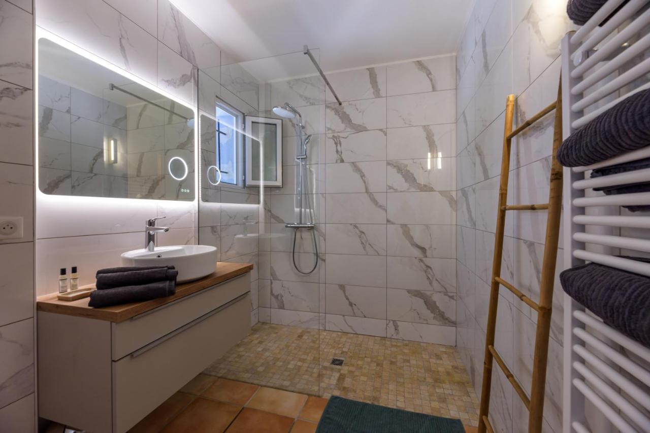 Residence Ochji Di Mare Проприано Екстериор снимка