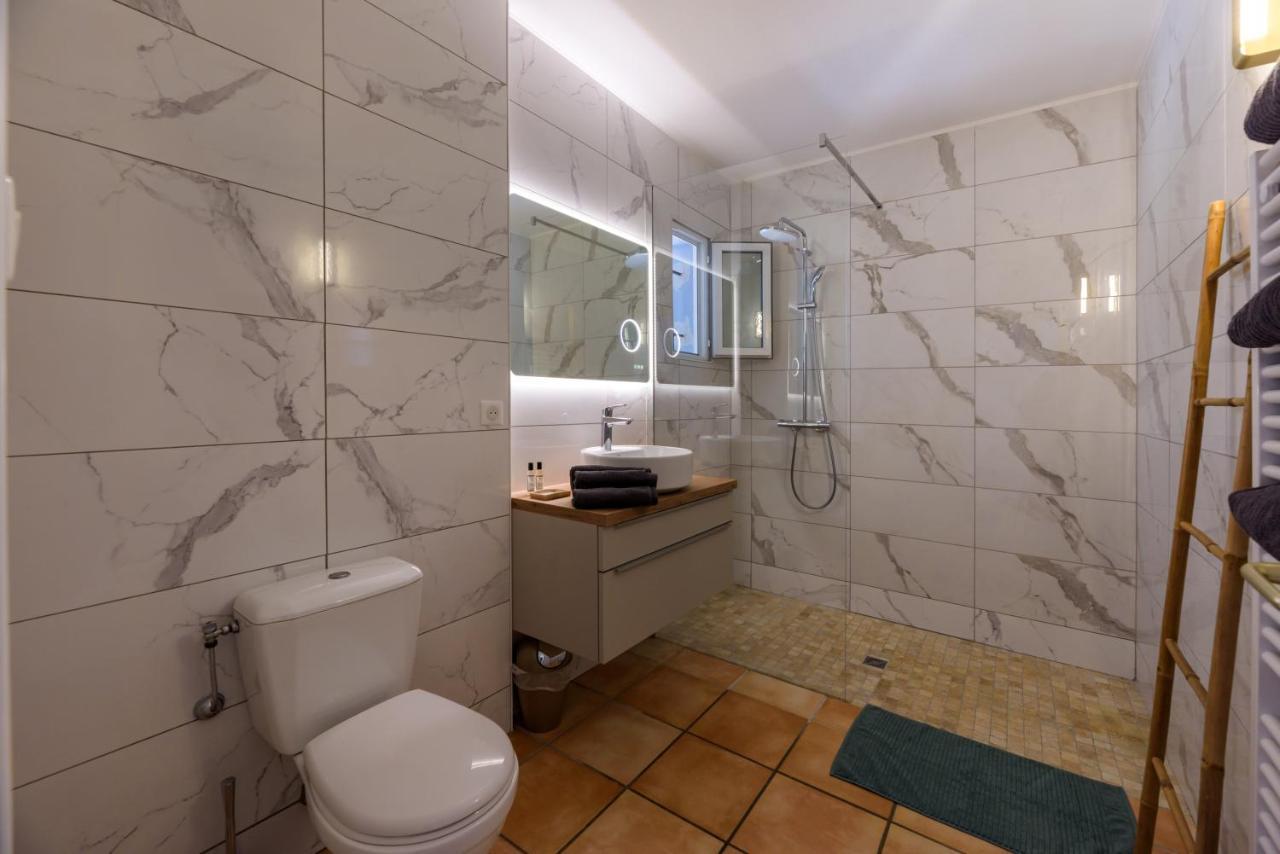 Residence Ochji Di Mare Проприано Екстериор снимка
